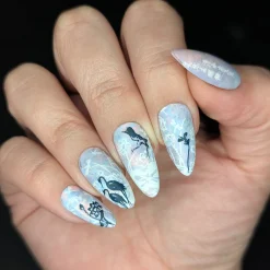 Dreaming Lotus (M672) - Nail Stamping Plate
