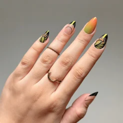 Fairycore Press On Nails - Short Almond