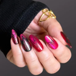 Gothic Glamour Press On Nails - Medium Almond