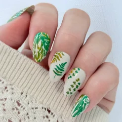 Growing Shadows (M585) - Nail Stamping Plate