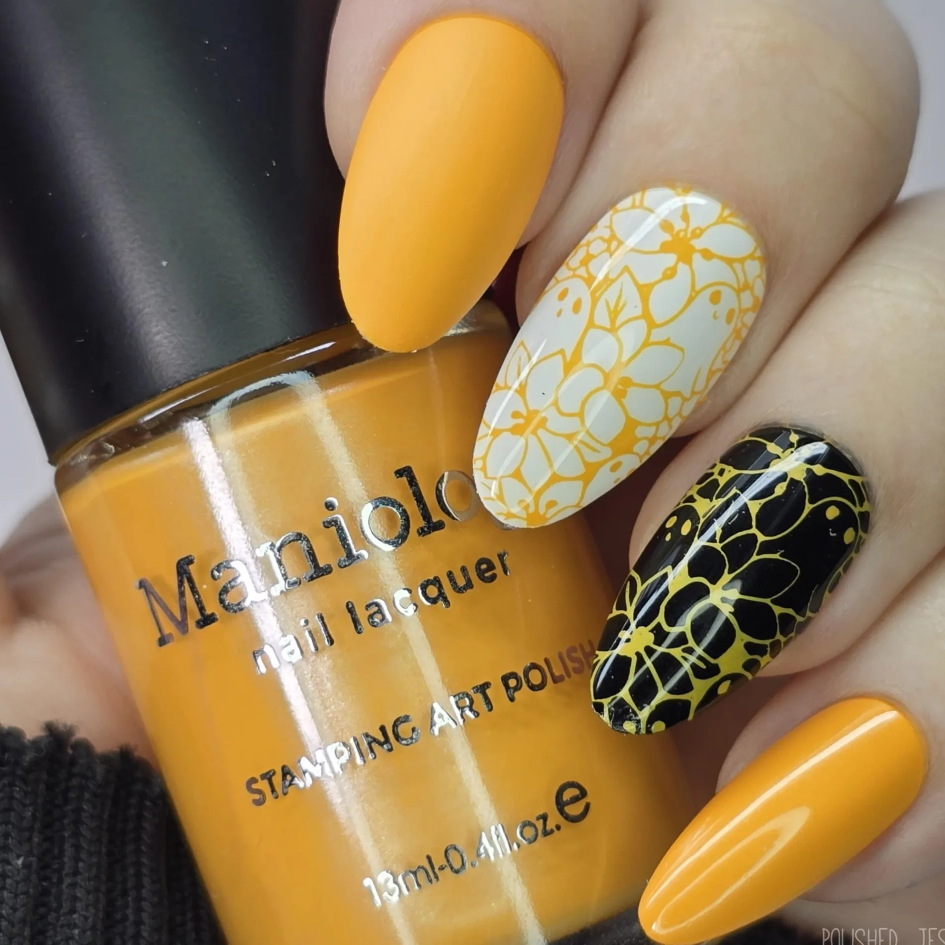 Withered Beauty: Twisted Patch (B560) - Orange Pearl Cream Stamping Polish